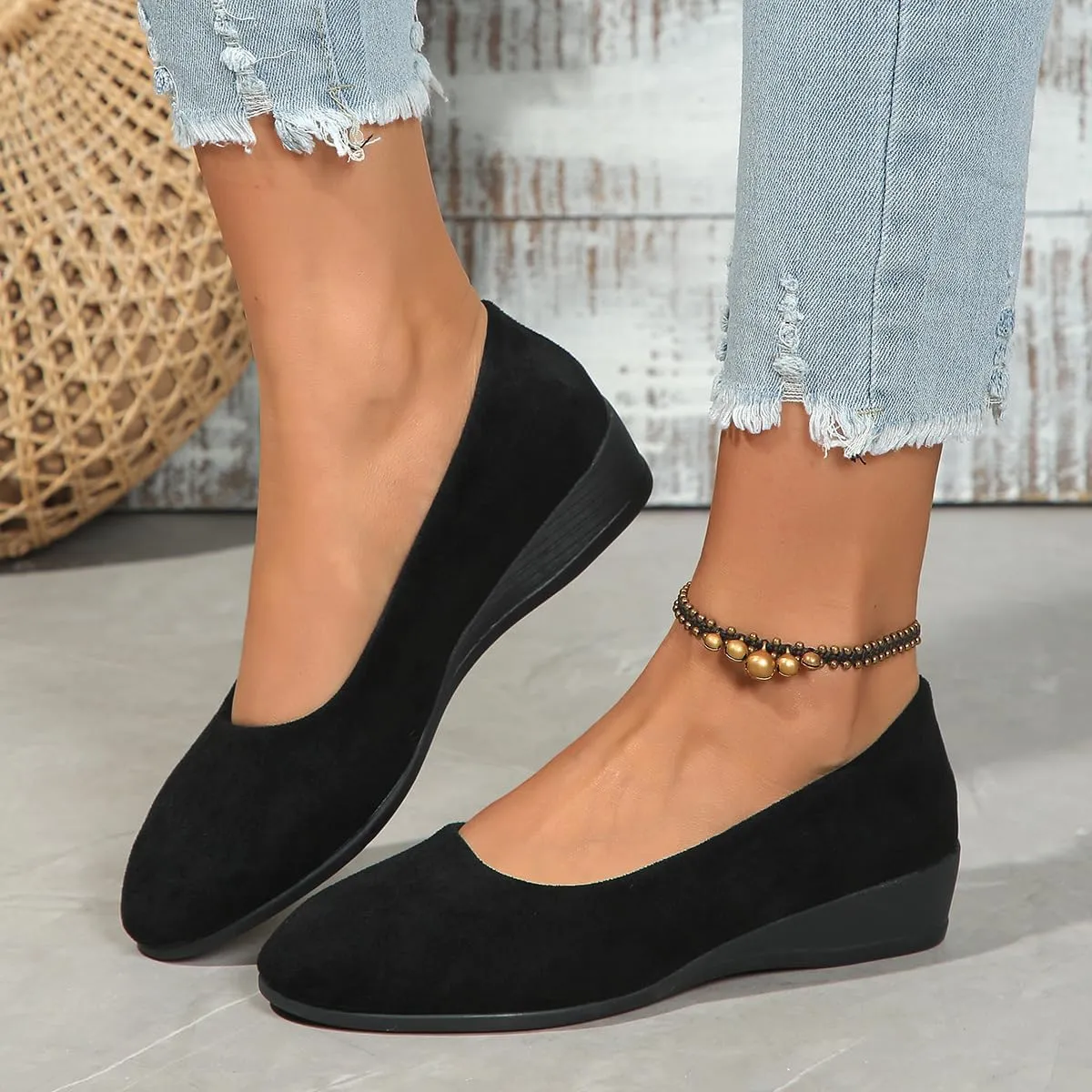Comfortable Lightweight Anti-Slip Breathable Orthopedic Flat Shoes, Closed Toe Wedges for Women Low Heel, Ballet Wedge Wide Fit Dress Shoes