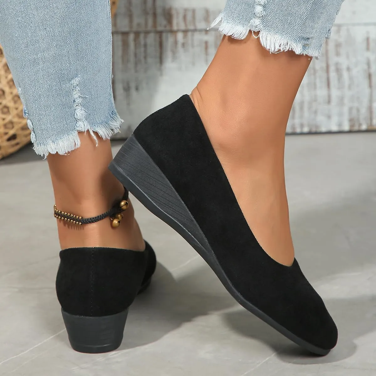 Comfortable Lightweight Anti-Slip Breathable Orthopedic Flat Shoes, Closed Toe Wedges for Women Low Heel, Ballet Wedge Wide Fit Dress Shoes