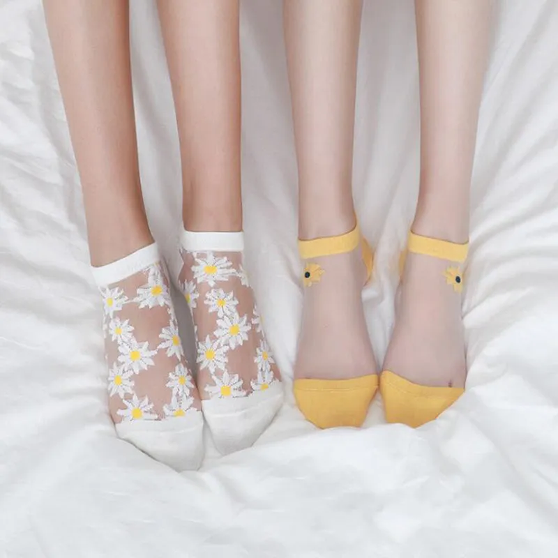 Korean Style Daisy Flower Transparent Socks (10 Pcs)