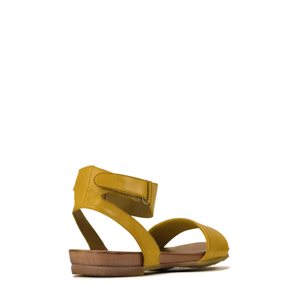 LAUREN LEATHER ANKLE STRAP SANDALS