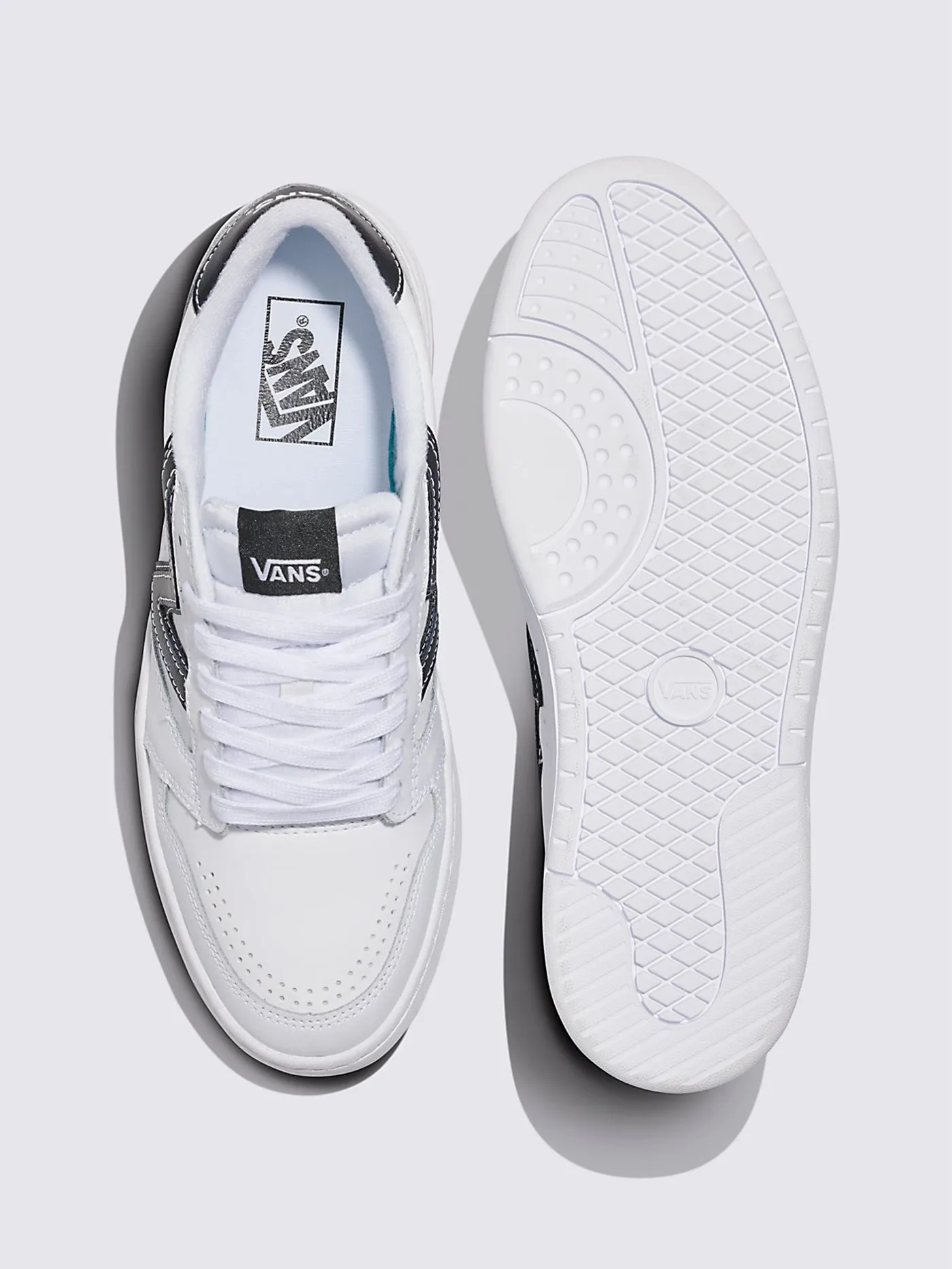 Lowland 2.0 White/Black Shoes