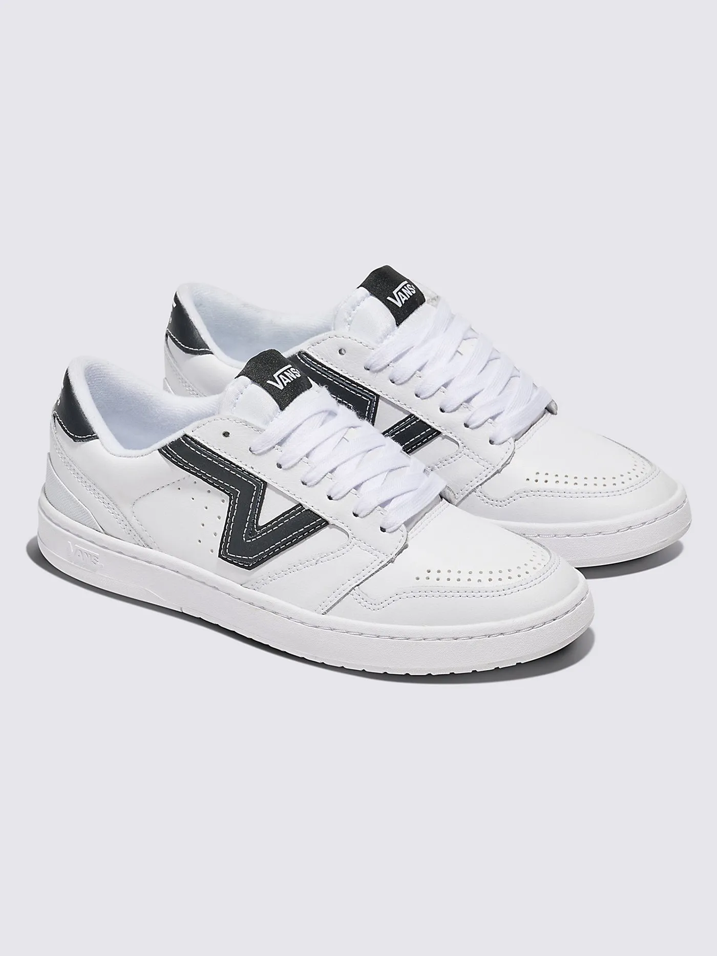 Lowland 2.0 White/Black Shoes