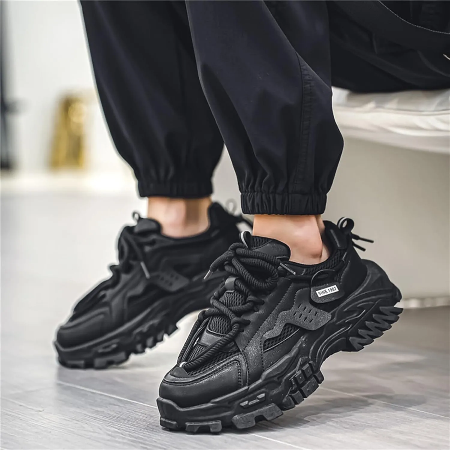 Men's Trendy Stylish Sneakers, Comfortable Wear-Resistant Skateboard Shoes for All Seasons, Tennis Work Walking Shoes