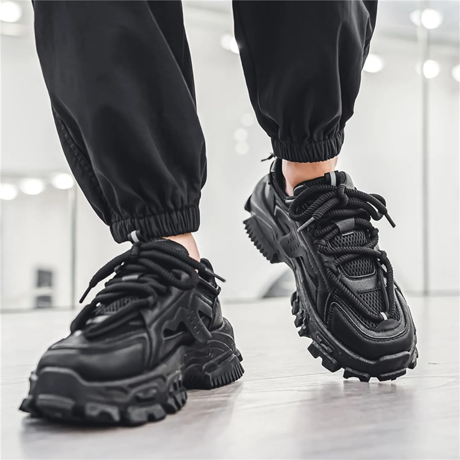 Men's Trendy Stylish Sneakers, Comfortable Wear-Resistant Skateboard Shoes for All Seasons, Tennis Work Walking Shoes