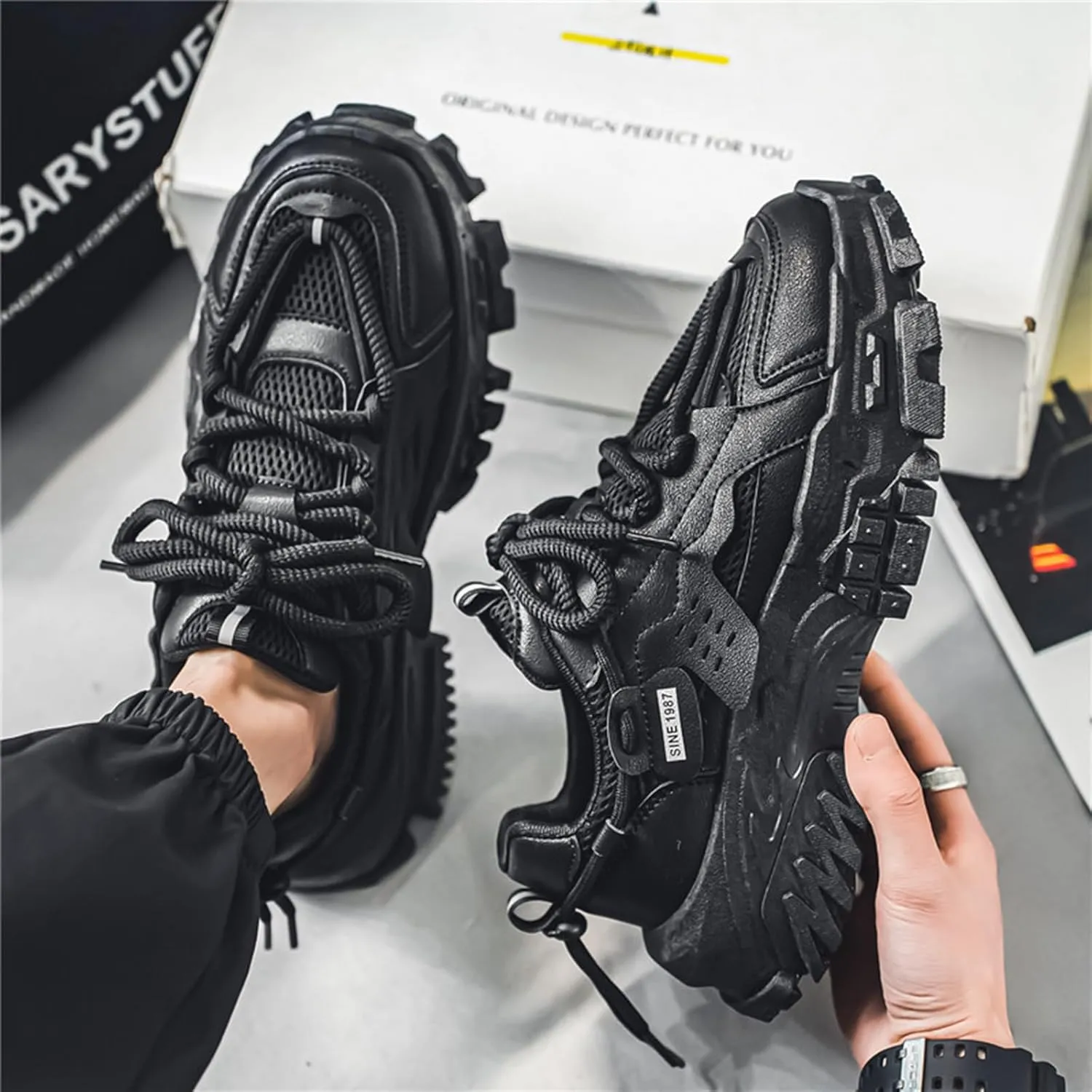 Men's Trendy Stylish Sneakers, Comfortable Wear-Resistant Skateboard Shoes for All Seasons, Tennis Work Walking Shoes