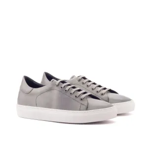 Trainer 012