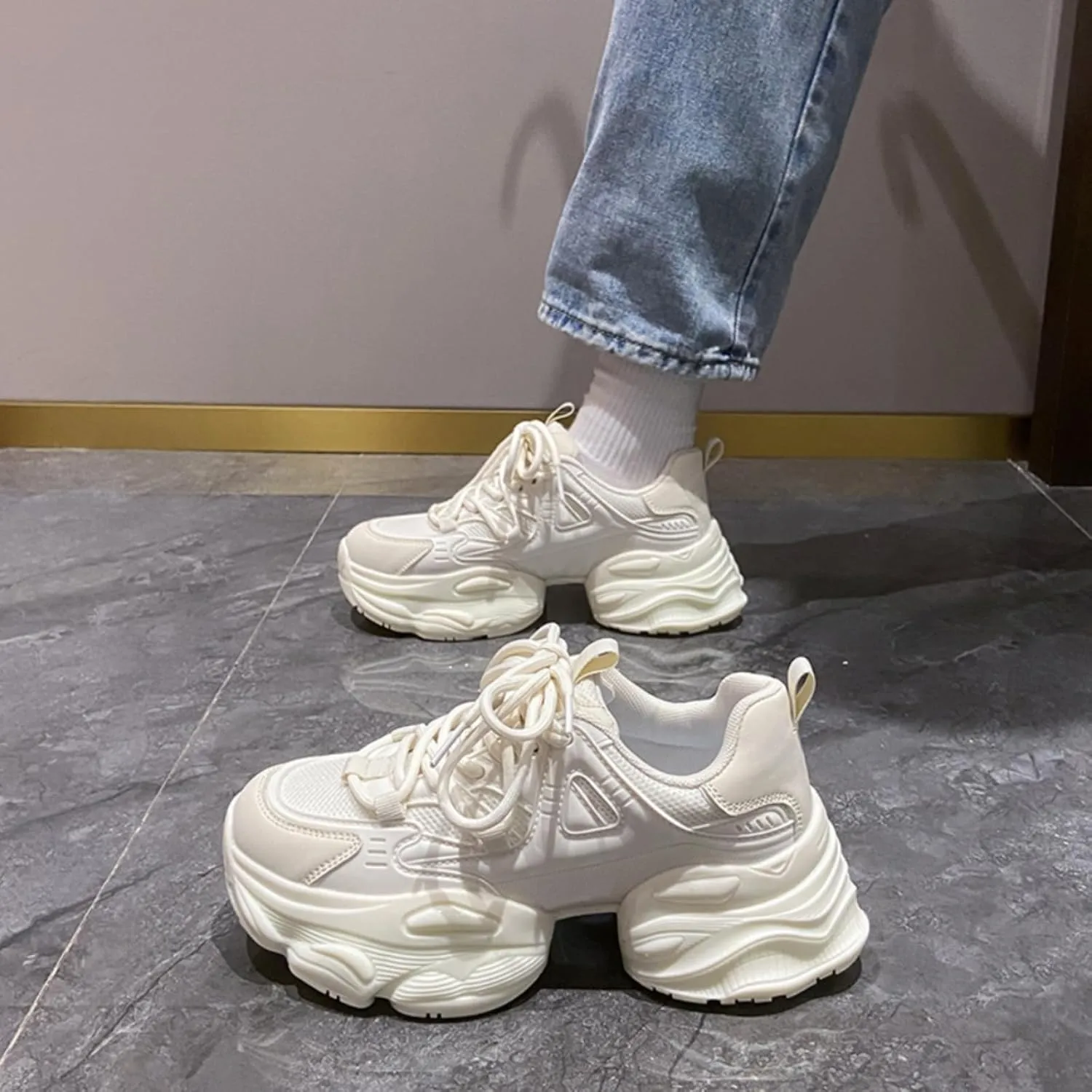 Womens Fashion Leather Platform Chunky Heels Lace Up Sneakers Casual Breathable Non-Slip Walking Dad Shoes Comfortable Soft Sneakers