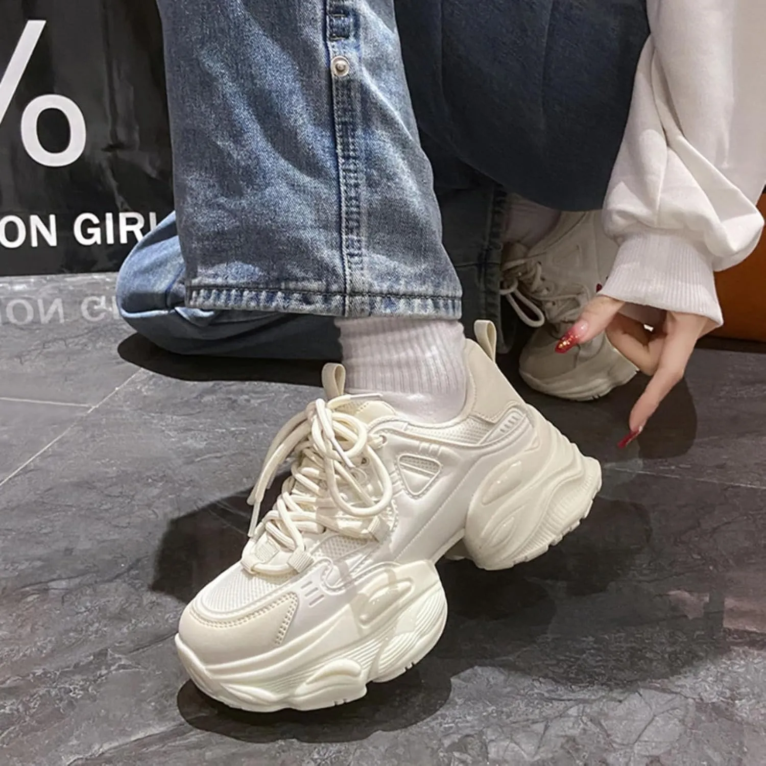 Womens Fashion Leather Platform Chunky Heels Lace Up Sneakers Casual Breathable Non-Slip Walking Dad Shoes Comfortable Soft Sneakers