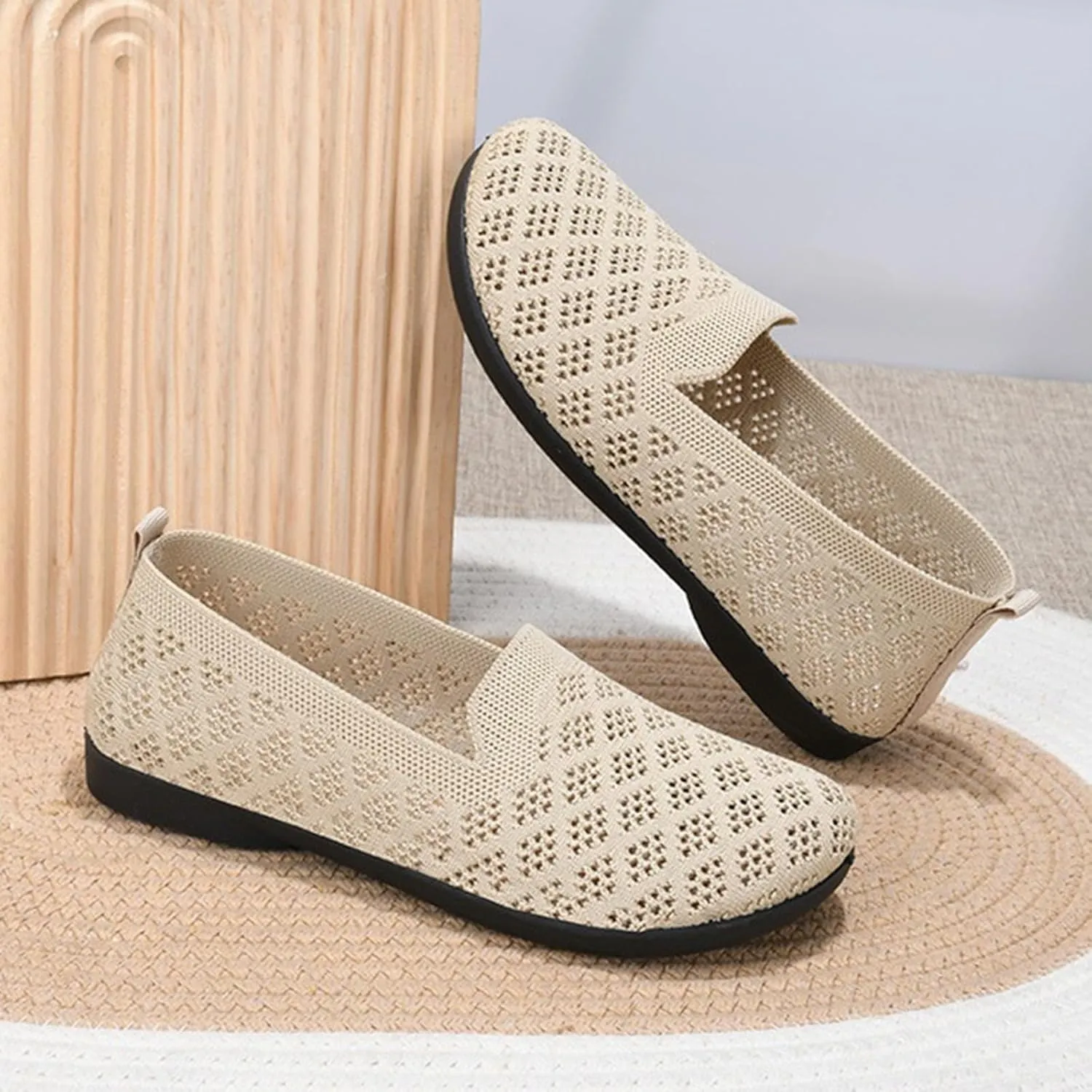 Women's Spring Summer and Autumn Fashion Shallow Mouth Breathable Non Slip Soft Sole Orthopedic Suede Wingtip Shoes